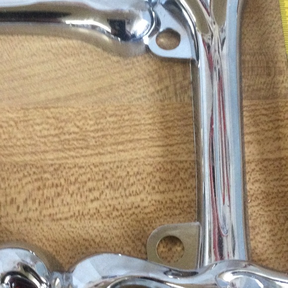 New Pilot Automotive Motorcycle Skull - Flames License Frame - Picture 7 of 11